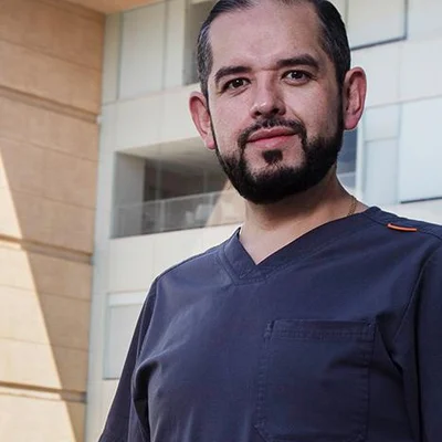 Foto de Dr. Alberto Sánchez Martínez, Otorrinolaringología en Juárez