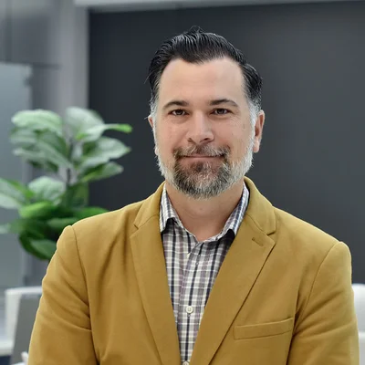 Foto de Dr. Alejandro Molina Romo, Cirugía Cardiotorácica en Juárez