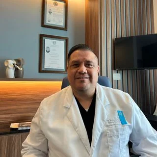 Foto de Dr. Armando Antonio Baeza Zapata, Medicina Interna en Chihuahua