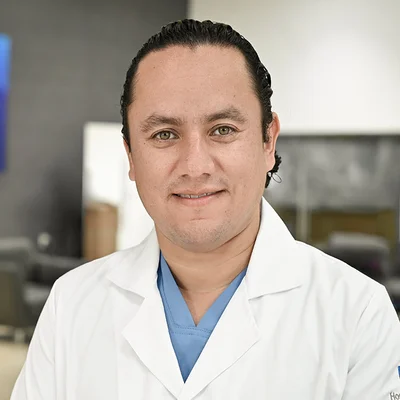 Foto de Dr. Axel Fabián Mora Ramírez, Urología en Juárez