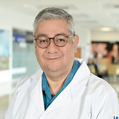 Foto de Dr. Bernardo Vera Hernández, Otorrinolaringología en Juárez