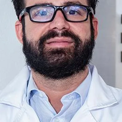 Foto de Dr. David Vázquez Arroyo, Urología en Juárez