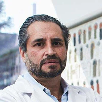 Foto de Dr. Eduardo Villanueva Sáenz, Coloproctología en Juárez