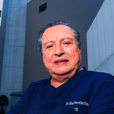 Foto de Dr. Elías Humberto Hermida Ochoa, Ortopedia y Traumatología en Juárez
