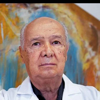 Foto de Dr. Elías Zonana Farca, Urología en Juárez