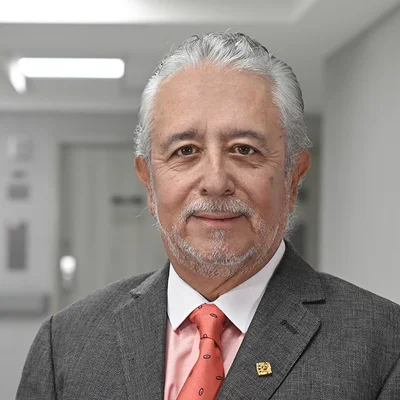Foto de Dr. Enrique Rivero Weber, Ginecología y Obstetricia en Juárez
