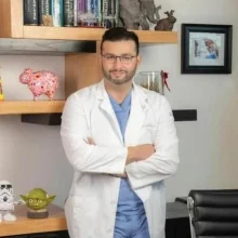 Foto de Dr. Erick Cazares Saucedo, Pediatría en Chihuahua