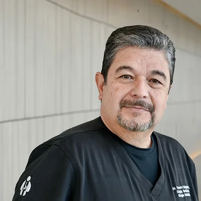 Foto de Dr. Ernesto Salgado Sánchez, Cirugía General en Juárez