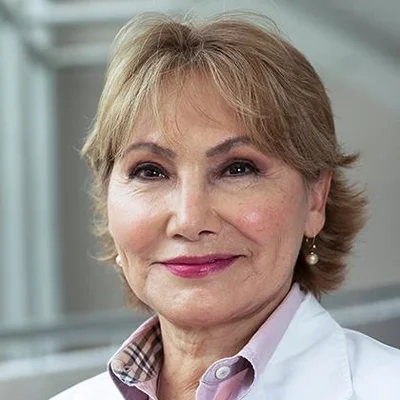Foto de Dr. Esperanza Martínez Soto, Dermatología en Juárez