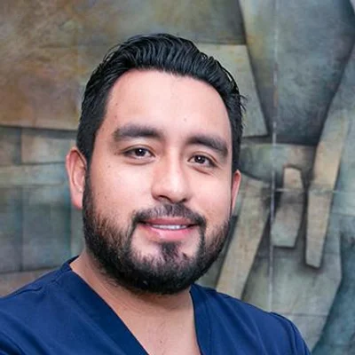 Foto de Dr. Héctor Jesús Ceron Gámez, Gastroenterología en Juárez