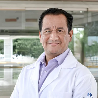 Foto de Dr. Jose Adrian Martinez Vargas, Urología en Juárez