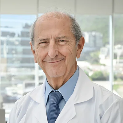 Foto de Dr. José Manuel Garza Leal, Ginecología y Obstetricia en Juárez