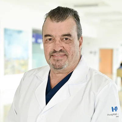 Foto de Dr. Julio César Querol Suñé, Urología en Juárez