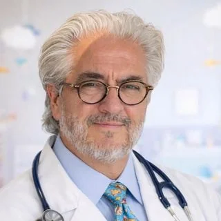 Foto de Dr. Julio Lazcano, Pediatría en Chihuahua