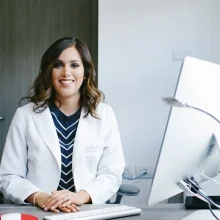 Foto de Dr. Karina Montes Aranda, Ginecología y Obstetricia en Chihuahua