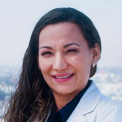 Foto de Dr. Karla Deyanira Ayala Torres, Otorrinolaringología en Juárez