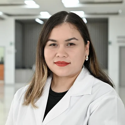 Foto de Dr. Kenia Olvera García, Angiología y Cirugía Vascular en Juárez