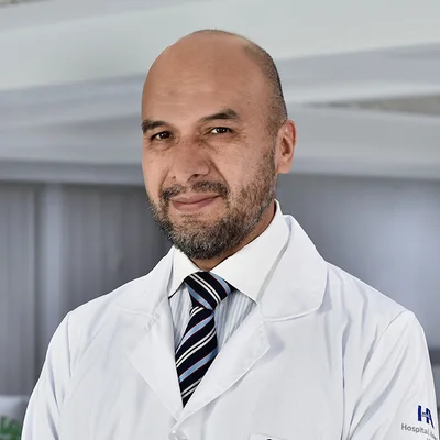 Foto de Dr. Lucio Miguel Martínez Flores, Ortopedia y Traumatología en Juárez