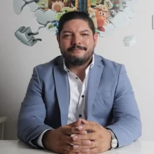 Foto de Dr. Luis Carlos Hinojos Gallardo 2, Pediatría en Chihuahua