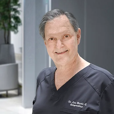 Foto de Dr. Luis Charua Guindic, Coloproctología en Juárez