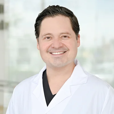 Foto de Dr. Luis Tomás Llano Rodríguez, Ortopedia y Traumatología en Juárez