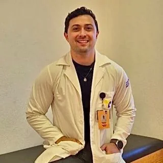 Foto de Dr. Manuel Alejandro Villagrán Luján, Ortopedia y Traumatología en Chihuahua