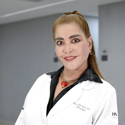 Foto de Dr. María Dolores Alba Cabrera Ruiz, Neumología en Juárez