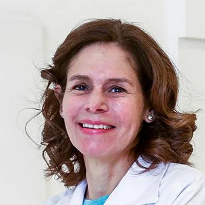 Foto de Dr. Maria Eugenia Córdova Zavala, Dermatología en Juárez