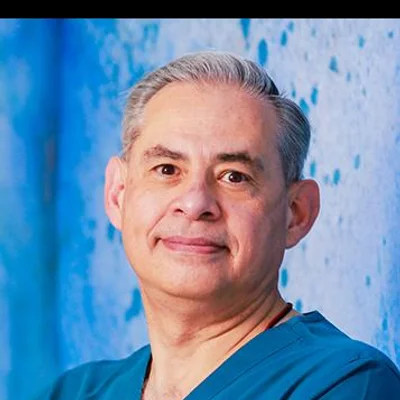 Foto de Dr. Miguel Adolfo Reséndiz Espinosa, Cirugía General en Juárez