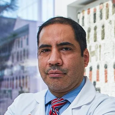 Foto de Dr. Miguel Ángel Martínez Enríquez, Ginecología y Obstetricia en Juárez