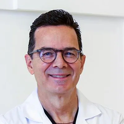 Foto de Dr. Óscar Eduardo Arroyo Vieyra, Ginecología y Obstetricia en Juárez