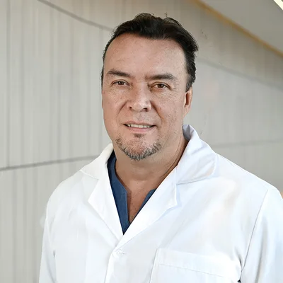 Foto de Dr. Rafael Alfonso Bueno García, Oftalmología en Juárez