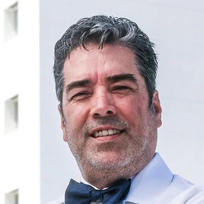 Foto de Dr. Raúl Domínguez González, Ginecología y Obstetricia en Juárez