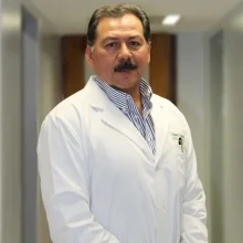 Foto de Dr. Ricardo Alberto Catalan Carmona, Ortopedia y Traumatología en Chihuahua
