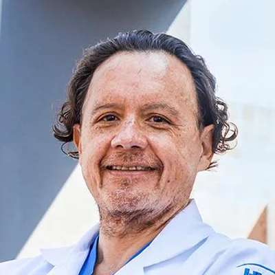 Foto de Dr. Rubén Bernabé Ceja, Urología en Juárez