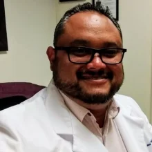 Foto de Dr. Victor Ramos Carmona, Ortopedia y Traumatología en Chihuahua