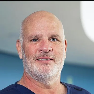 Dr. Arie Dorenbaum Fastlicht