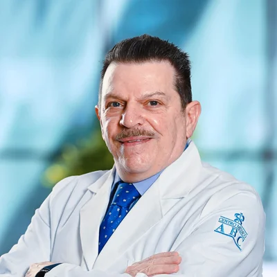 Foto de Dr. Elie El Mann Arazi, Ortopedia y Traumatología en Ciudad de México