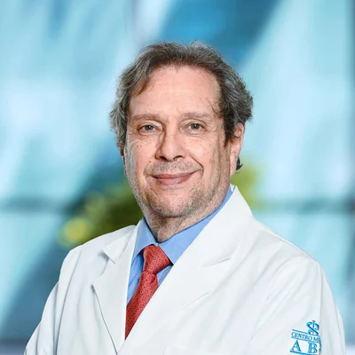 Foto de Dr. Isaac Grinberg Appel, Urología en Ciudad de México