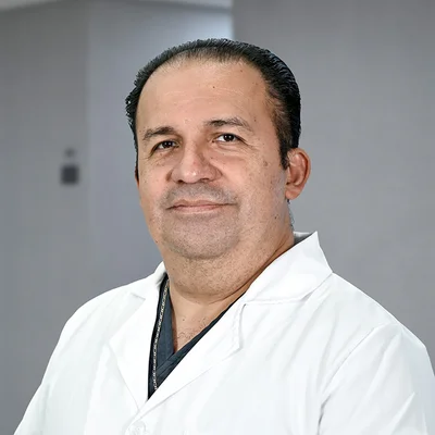 Foto de Dr. José Alberto Cibrián Cruz, Cirugía Pediátrica en Juárez