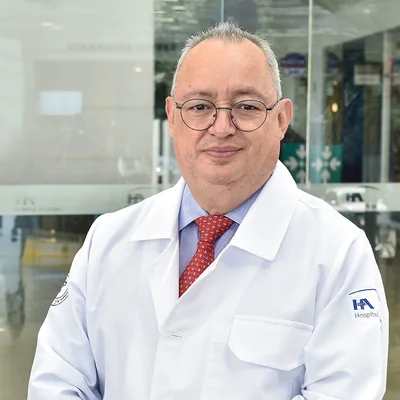 Foto de Dr. Martín Tulio Santa Rita Escamilla, Ginecología y Obstetricia en Ciudad de México