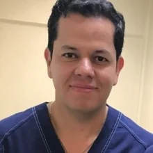 Foto de Dr. Edel Oliver Colin Rodulfo, Ortopedia y Traumatología en Saltillo