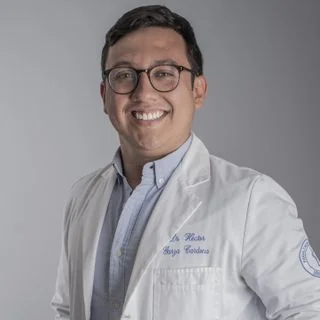 Foto de Dr. Hector Garza Cardona, Ortopedia y Traumatología en Saltillo