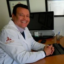 Foto de Dr. Vicente Izaguirre Martin, Ortopedia y Traumatología en Torreón