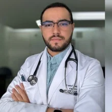 Foto de Dr. Abraham Torres Pulido, Cardiología en Toluca