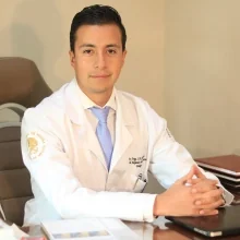 Foto de Dr. David Alejandro Garcia Herrera, Urología en Toluca