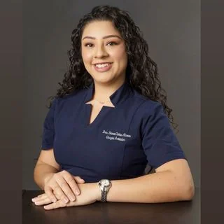Foto de Dr. Diana Canas Alcocer, Ortopedia y Traumatología en Toluca