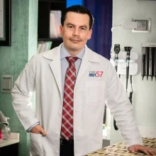 Dr. Salvador González Vargas