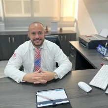 Foto de Dr. Adan Escareño Sanchez, Cirugía General en León