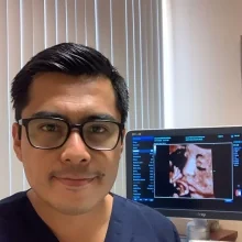 Foto de Dr. Andres Garcia Laguna, Ginecología y Obstetricia en Celaya